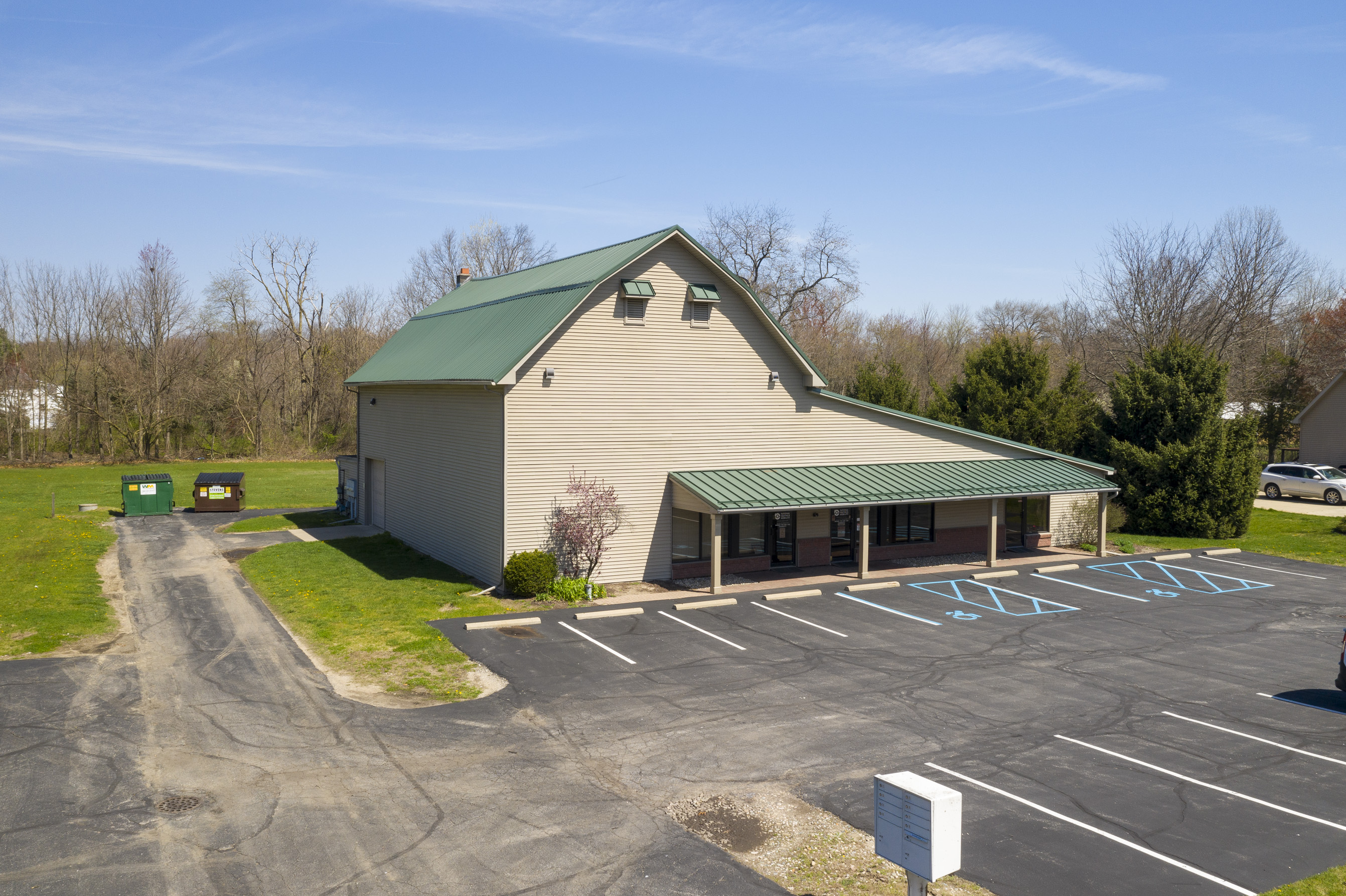 3200 W Temperance Rd