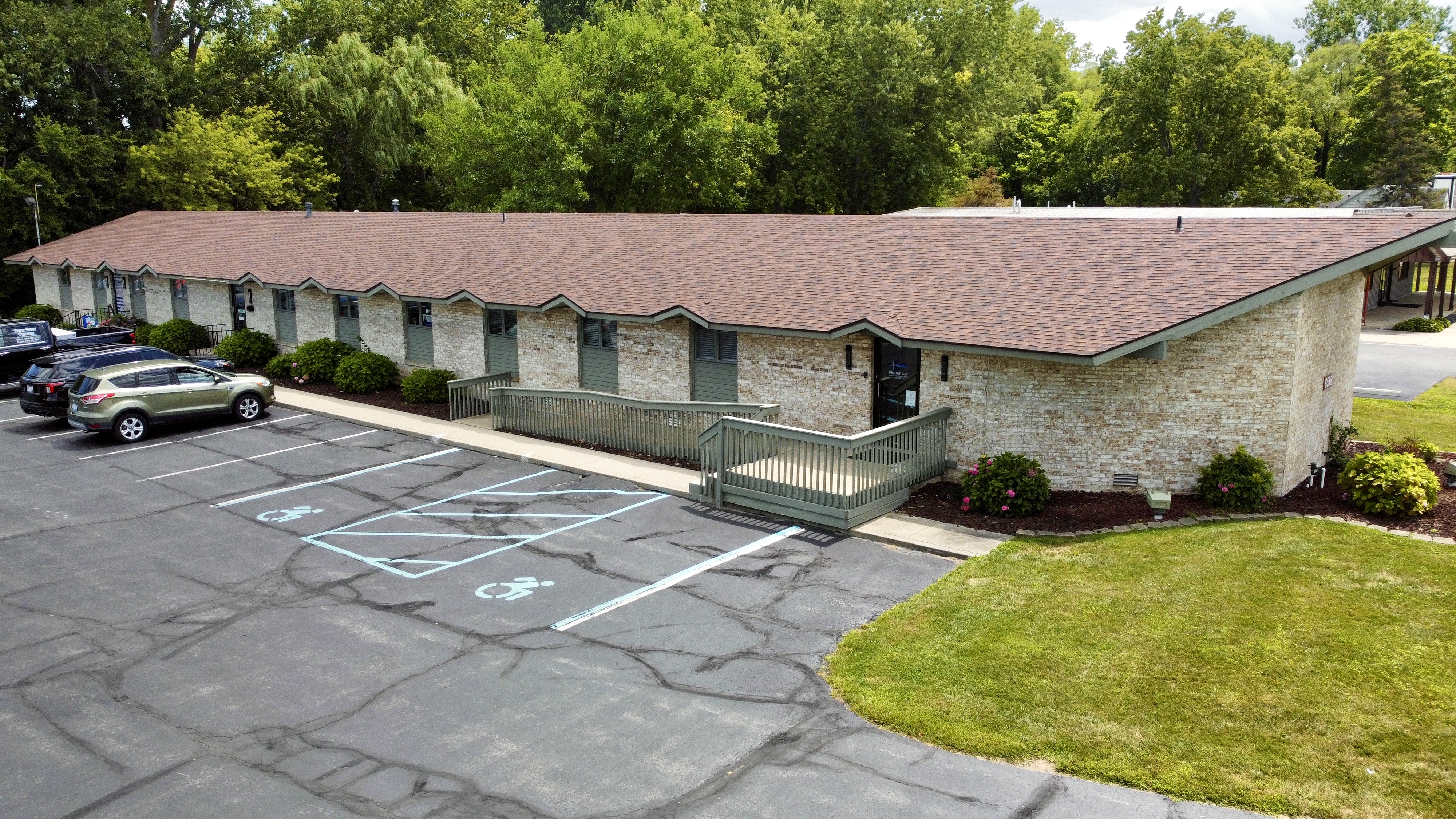 100% Leased Office Building Investment